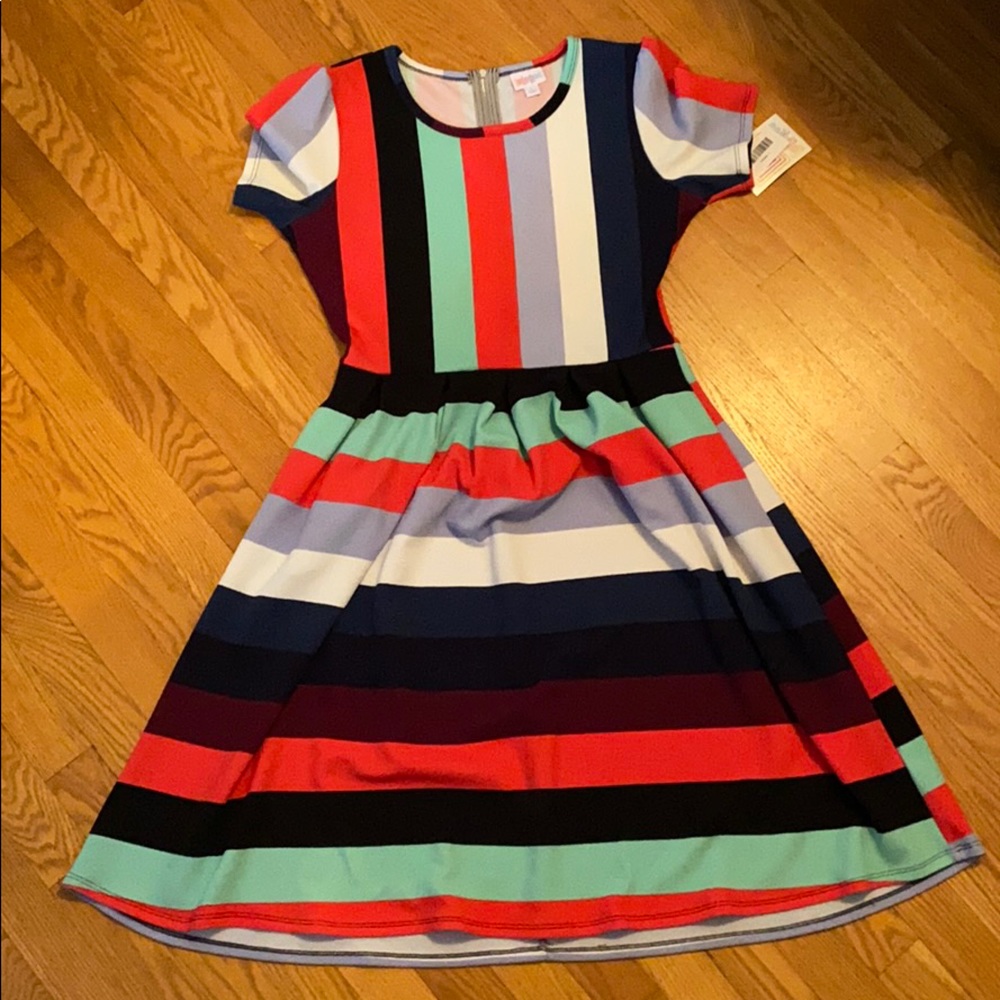 LuLaRoe Amelia